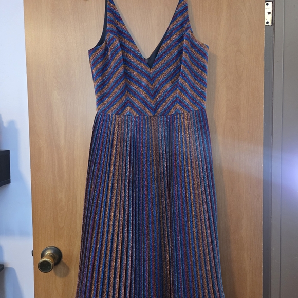 Dress the Population Dresses & Skirts - DRESS THE POPULATION Haley Metalic Cobalt Multi Color Midi Dress Size M